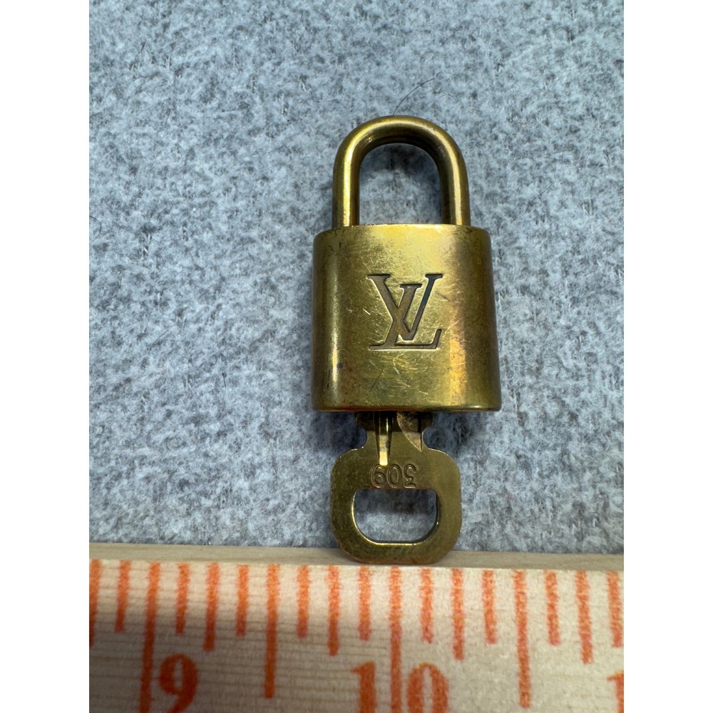 Authentic Louis Vuitton Brass Padlock Lock & Key #309 Made in France Bag Charm - Picture 1 of 4